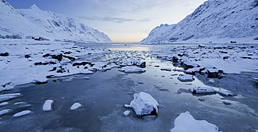 Indre Skjelfjorden, Flakstadoya, Lofoten, Nordland, Norway