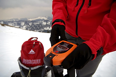 Safety equipment for ski tours, Avalanche protection, Avalanche Transceiver, PIEPS, Hochgrat, Allgaeu Alps, Germany, Europa