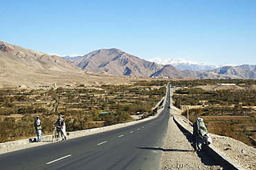 Kabul to Kandahar Highway near Pol-e Matak, Parwan Province, Afghanistan