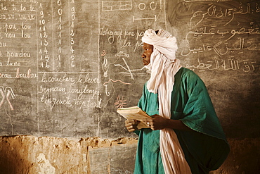 Tuareg teacher in a primary school in Tiriken, Mali