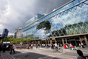 MyZeil Shopping Center, designed by the Italian architect Massimiliano Fuksas, on Zeil pedestrian street, Frankfurt am Main, Germany