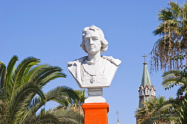 Bust of Christopher Columbus on Plaza Colon, Arica, Arica & Parinacota Region, Chile