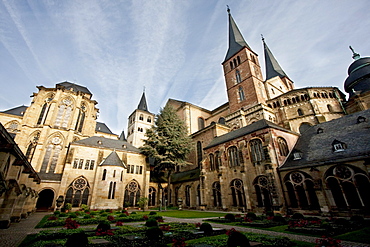 Cloister of Dom St. Peter (St. Peter's Cathedral), Trier, Rhineland-Palatinate, Germany