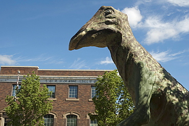 Street scene with dinosaur, Drumheller, Alberta, Canada