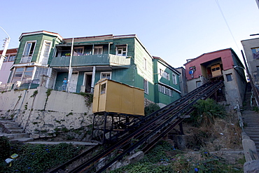 Ascensor Florida funicular elevator, Valparaiso, Valparaiso Region, Chile