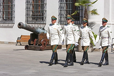 Carabineros (police) Honour Guard at the Palacio de la Moneda Presidential Palace, Santiago, Region Metropolitana, Chile