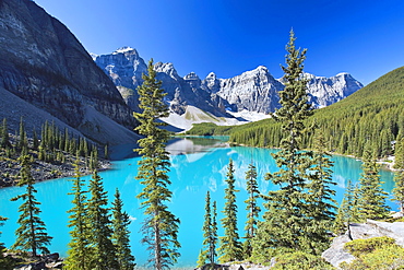 Moraine Lake and Valley of the Ten Peaks, Banff National Park, Alberta