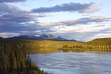 Teslin River, Yukon