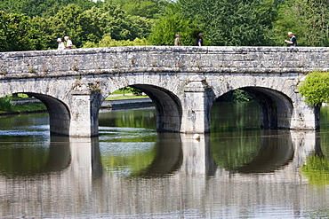 Stone bridge over the Cosson River, Chambord, France