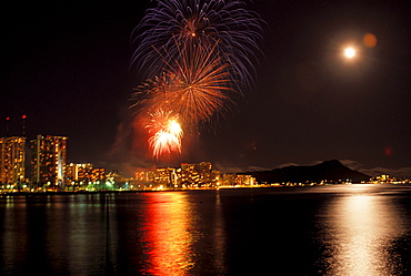 Hawaii, Oahu, Honolulu, Fireworks over Waikiki and Diamond Head.