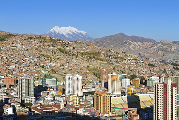 Panoramic view of La Paz and Mount Illimani from Mirador de Killi Killi, La Paz, Bolivia