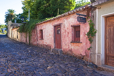 Calle De Los Suspiros, Colonia, Uruguay