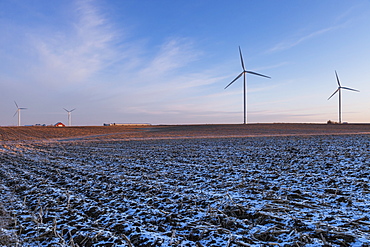 Wind turbines, near Edgewood, Iowa, United States of America