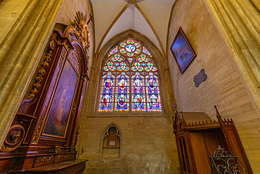 Stained Glass Window in the Bayeux Cathedral, Bayeux, Normandy, France, North West Europe