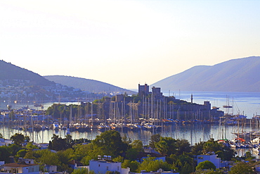 Bodrum Harbour and The Castle of St. Peter, Bodrum, Bodrum Peninsula, Anatolia, Turkey, Asia Minor, Eurasia