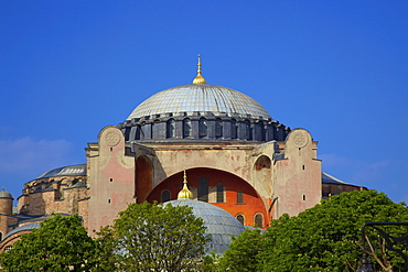 Hagia Sophia (Aya Sofya Mosque) (The Church of Holy Wisdom), UNESCO World Heritage Site, Istanbul, Turkey, Europe 