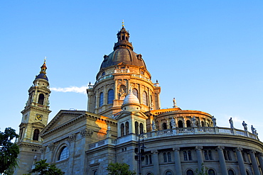 St. Stephen's Basilica, Budapest, Hungary, Europe 