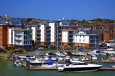 Cowes Harbour, Cowes, Isle of Wight, England, United Kingdom, Europe