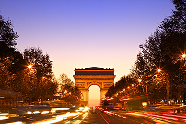 Arc de Triomphe at dawn, Paris, France, Europe