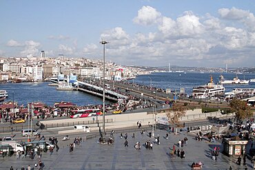 Galata Bridge and Golden Horn, Istanbul, Turkey, Europe