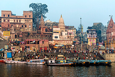 Dashashwamedh Ghat, Varanasi, Uttar Pradesh, India, Asia