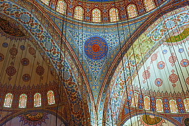 Interior, Sultan Ahmet Mosque (Blue Mosque), Istanbul, Turkey, Europe 