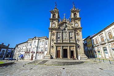 Santa Cruz (Holy Cross) Church, Carlos Amarante square, Braga, Minho, Portugal, Europe