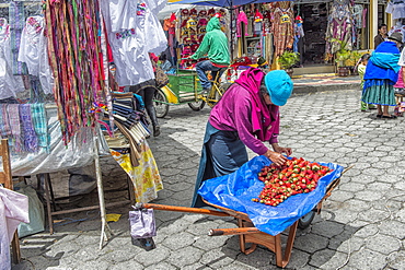 Street scene, Otavalo market, Imbabura Province, Ecuador, South America 