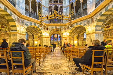 Octagonal interior, Aachen Cathedral, UNESCO World Heritage Site, North Rhine Westphalia, Germany, Europe