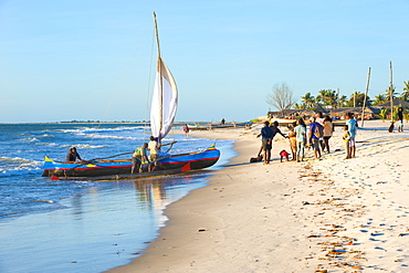 Malagasy fishermen coming back from a fishing trip, Morondava, Toliara province, Madagascar, Africa