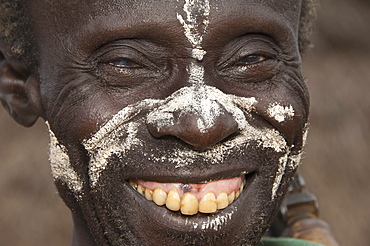 Portrait of a Karo man with facial paintings, Omo River Valley, Ethiopia, Africa