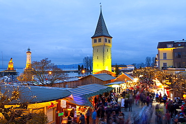 Christmas Market along Lindau's Historic Port, Lindau im Bodensee, Germany, Europe