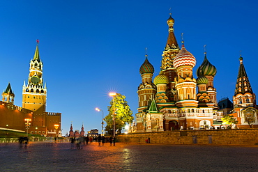 Red Square, St. Basil's Cathedral and the Savior's Tower of the Kremlin lit up at night, UNESCO World Heritage Site, Moscow, Russia, Europe