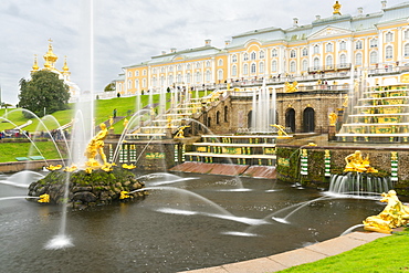 The Grand Cascade in front of the Grand Palace, Peterhof, UNESCO World Heritage Site, near St. Petersburg, Russia, Europe