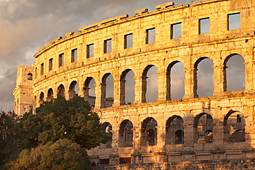 Roman amphitheatre at sunset, Pula, Istria, Croatia, Europe