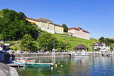 Meersburg port, new castle and state vineyards, Meersburg, Lake Constance, Baden Wurttemberg, Germany, Europe