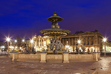 Fountain at Place de la Concorde, Paris, Ile de France, France, Europe 