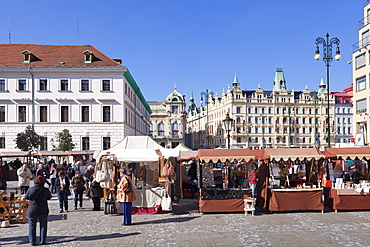 Market at Republic Square (namesti Republiky), Prague, Bohemia, Czech Republic, Europe