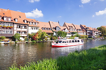 View over Regnitz River to Little Venice (Kleinvenedig), UNESCO World Heritage Site, Bamberg, Franconia, Bavaria, Germany, Europe