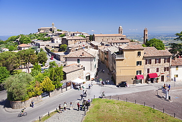 Montalcino, Val d'Orcia (Orcia Valley), Siena Province, Tuscany, Italy, Europe