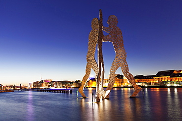 Molecule Man by Jonathan Borofsky, Spree River, Oberbaum Brdige, TV Tower, Treptow, Berlin, Germany, Europe