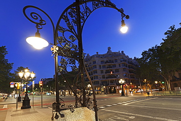 Casa Mila (La Pedrera), architect Antonio Gaudi, Modernisme, UNESCO World Heritage Site, Eixample, Barcelona, Catalonia, Spain, Europe