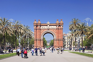 Arc de Triomf, by architect Josep Vilaseca i Casanovas, Barcelona, Catalonia, Spain, Europe