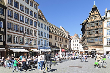 Maison Kammerzell, Place de la Cathedrale, UNESCO World Heritage Site, Strasbourg, Alsace, France, Europe