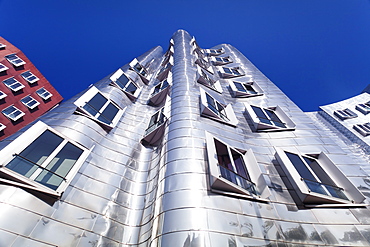 Neuer Zollhof, designed by Frank Gehry, Medai Harbour (Medienhafen), Dusseldorf, North Rhine Westphalia, Germany, Europe 