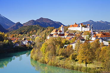 St. Mang's Abbey (Fussen Abbey) and Hohes Schloss Castle, Fussen, Ostallgau, Allgau, Bavaria, Germany, Europe 