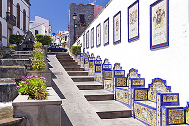 Ceramic benches by the water stairs, Paseo de Canarias, Firgas, Gran Canaria, Canary Islands, Spain, Atlantic, Europe 