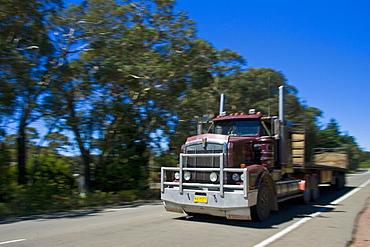 Truck on the Great Western Highway from Sydney to Adelaide, New South Wales, Australia