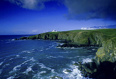 Lizard Point Lighthouse in Housel Bay, Cornwall, South West England