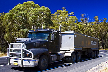 Truck on the Great Western Highway from Sydney to Adelaide, New South Wales, Australia